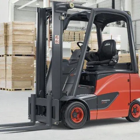 Chariot élévateur Frontal électrique Linde E25 — location au Maroc