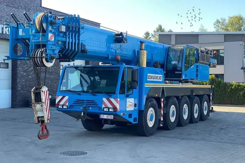 Grue Mobile 120 tonnes à louer avec conducteur : Terex AC120 — vue 6