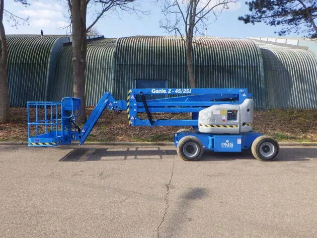 Nacelle Articulée Diesel 16 m Génie — vue 4